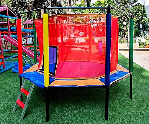 Cama elástica Octogonal Vermelha 